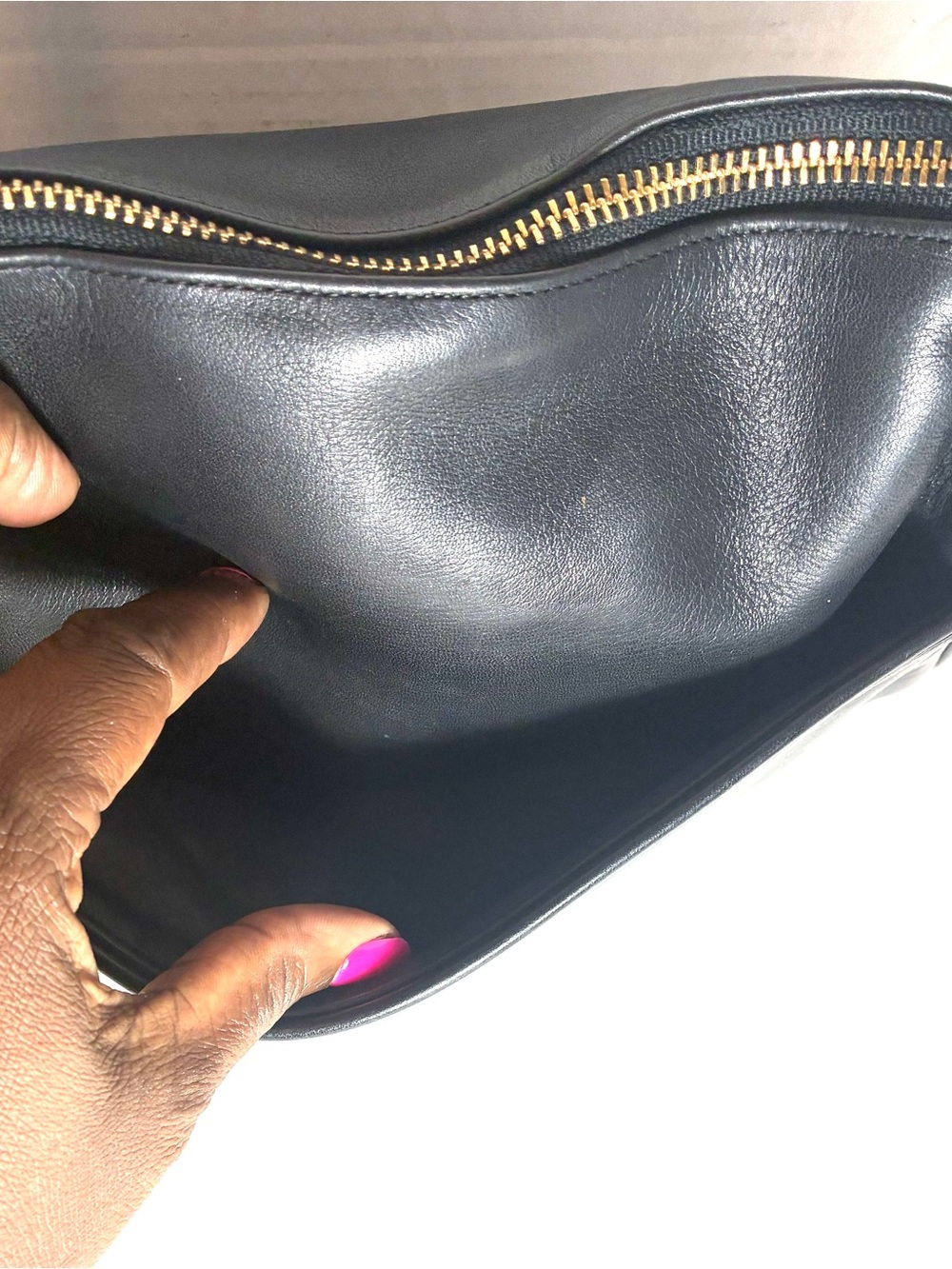 Vintage Coach Slim Black Leather Crossbody Shoulder Bag #0945-003 - Picture 6 of 13